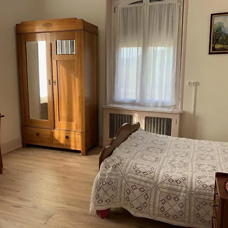 Alojamento de Acomodação e Pequeno-almoço Arnica Lit 140 Wifi Sdb Partagee